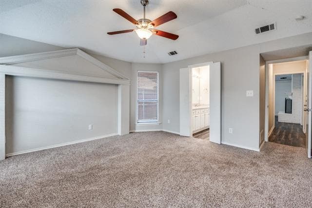 Building Photo - 2118 Falcon Ridge Dr