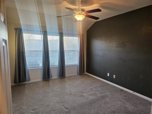 Building Photo - 230 Timber Dr