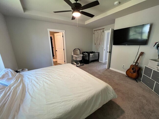 Building Photo - 2311 Quail Run Ln S