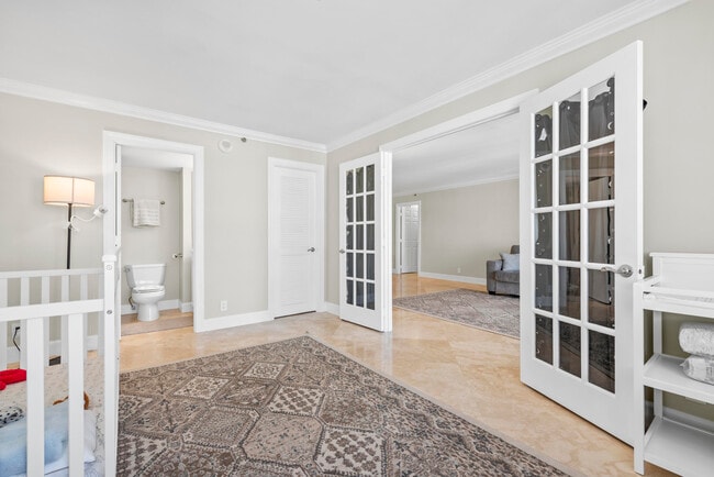 Building Photo - 3301 S Ocean Blvd