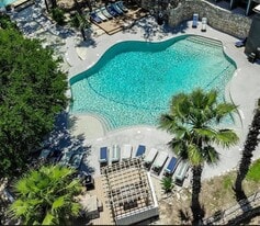 Building Photo - Skyline at Barton Creek