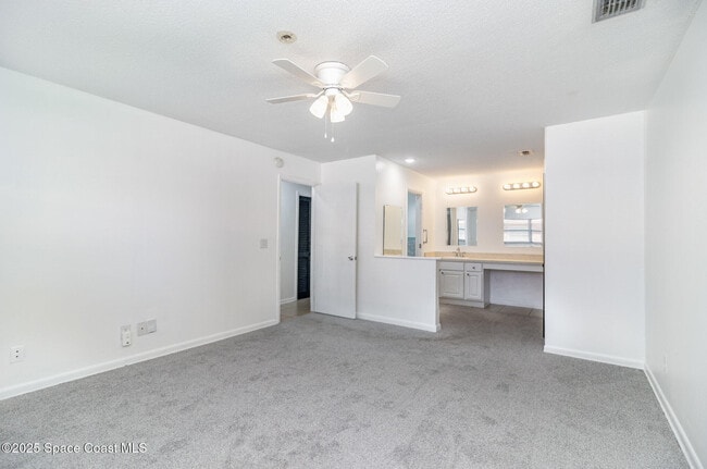 Building Photo - 1292 St Andrews Dr