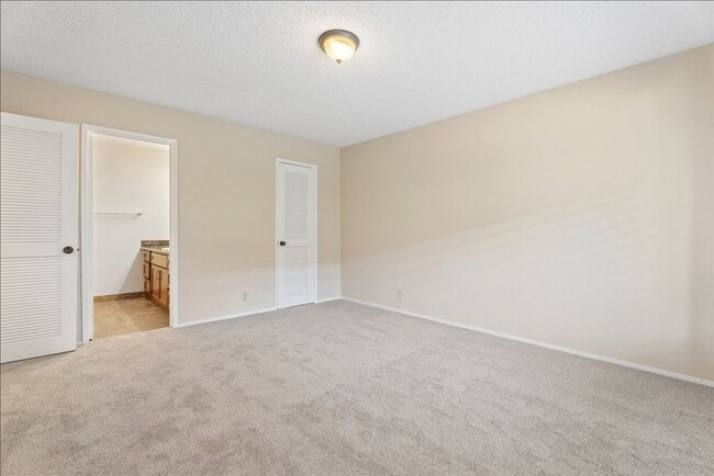 Building Photo - 2491-2491 American River Dr