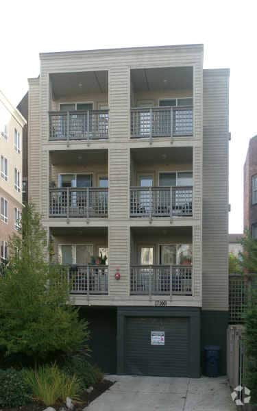 Building Photo - 1716 Boylston Ave