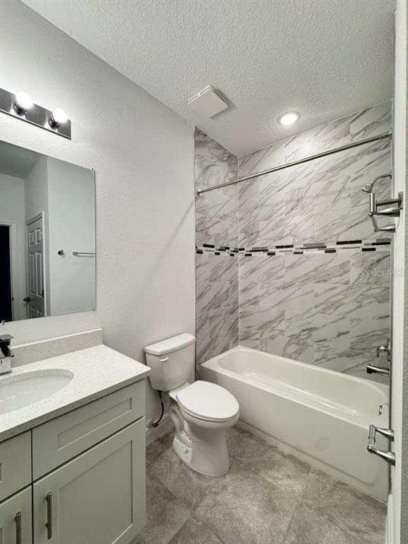 Building Photo - 2692 SW 161st Loop