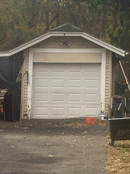 Building Photo - 192 Riveredge Rd