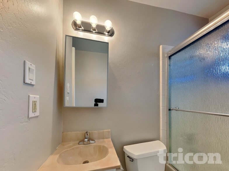 Building Photo - 2920 Palo Verde Way