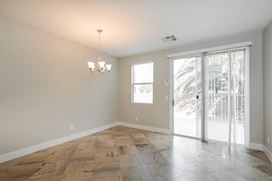 Building Photo - 11682 Autunno St