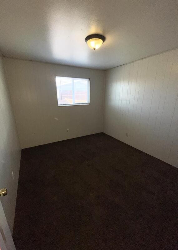 Building Photo - 1087 N 150 W