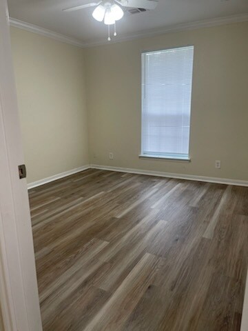Building Photo - 218 Stockton St