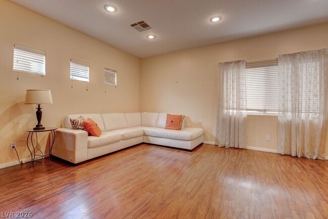 Building Photo - 9936 Elkhead Creek Way