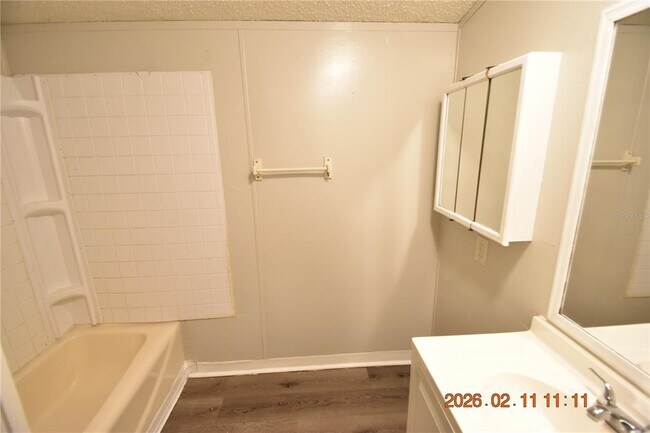 Building Photo - 7515 Symmes Rd