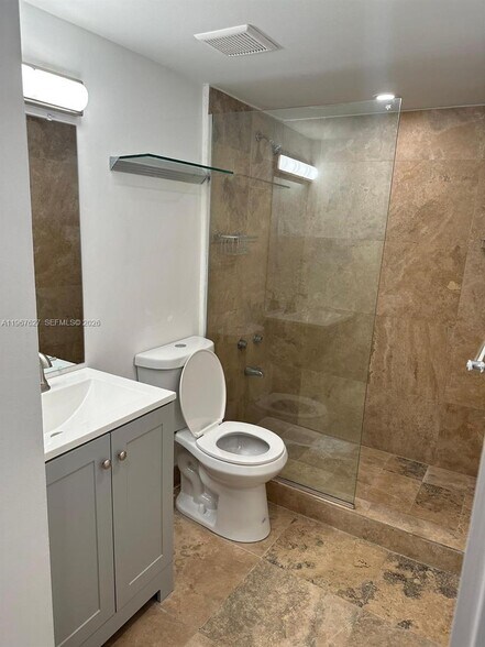 Building Photo - 210 SW 11th St