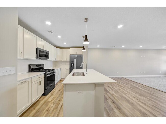 Building Photo - 10518 Weston Wy N
