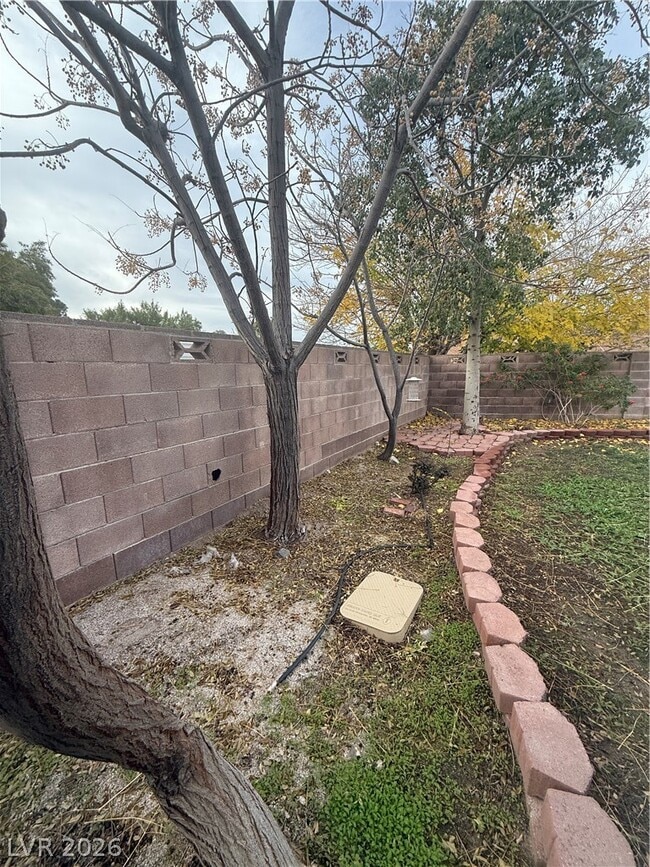 Building Photo - 1502 Christina Dr