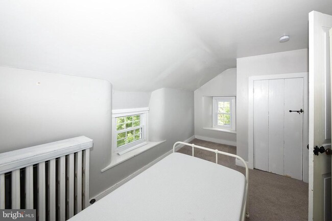 Building Photo - 966 Paige Ct