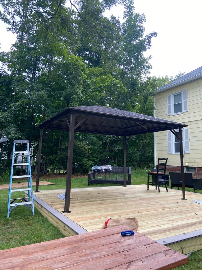 Building Photo - 6 McCabe St