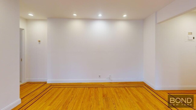 Floorplan - 30 Charlton Street