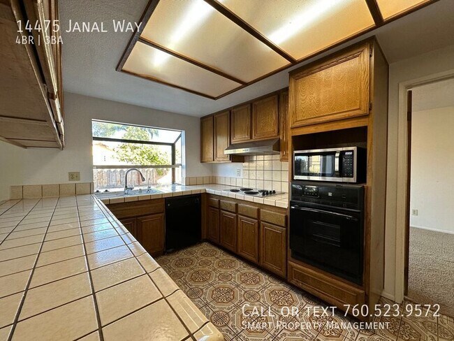 Building Photo - 14475 Janal Way