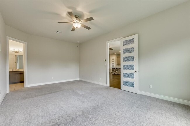 Building Photo - 101 Split Oak Dr