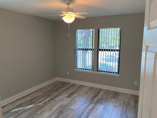 Building Photo - 4041 Crockers Lake Blvd