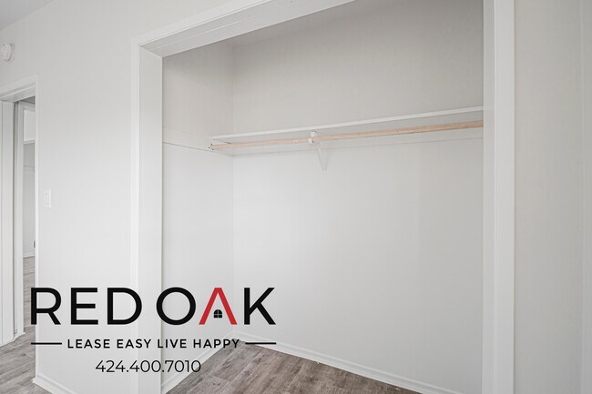 Building Photo - 1365 Orange Grove Ave