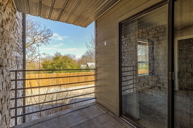 Building Photo - PARKER SQUARE CONDO - NEAR DOWNTOWN - PRIV...