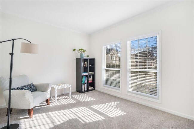 Building Photo - 812 Pinder Point Ct