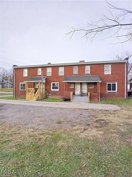 Building Photo - 103 E Boston Ave