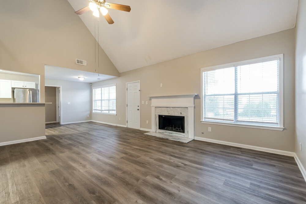 Building Photo - 8079 Clearview Cir