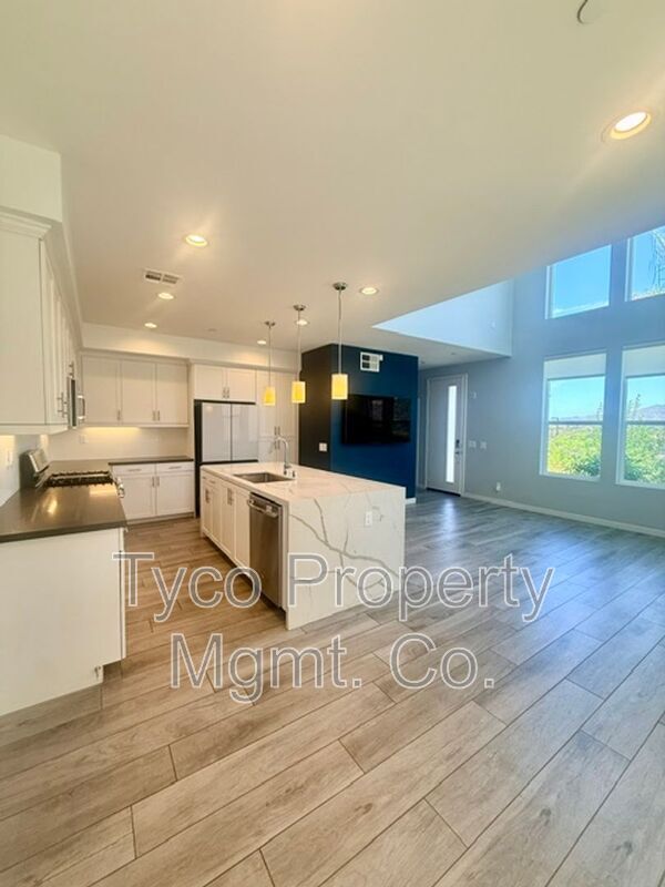 Building Photo - 2344 Element Way