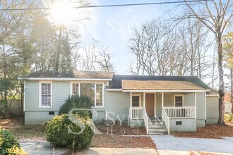 Building Photo - The Lifestyle You Deserve.