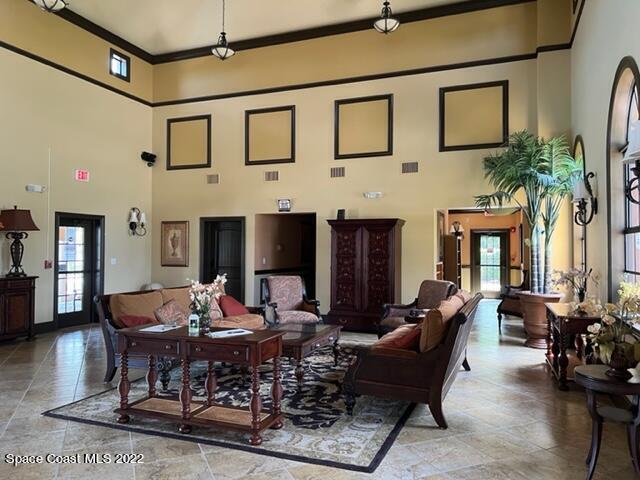 Building Photo - 89 Redondo Dr