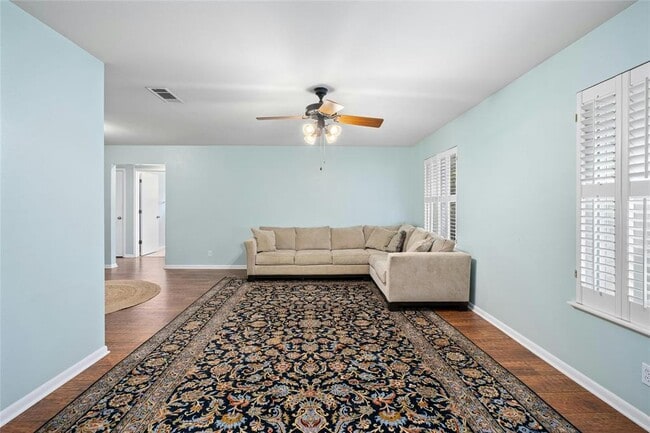 Building Photo - 7110 Sungate Dr