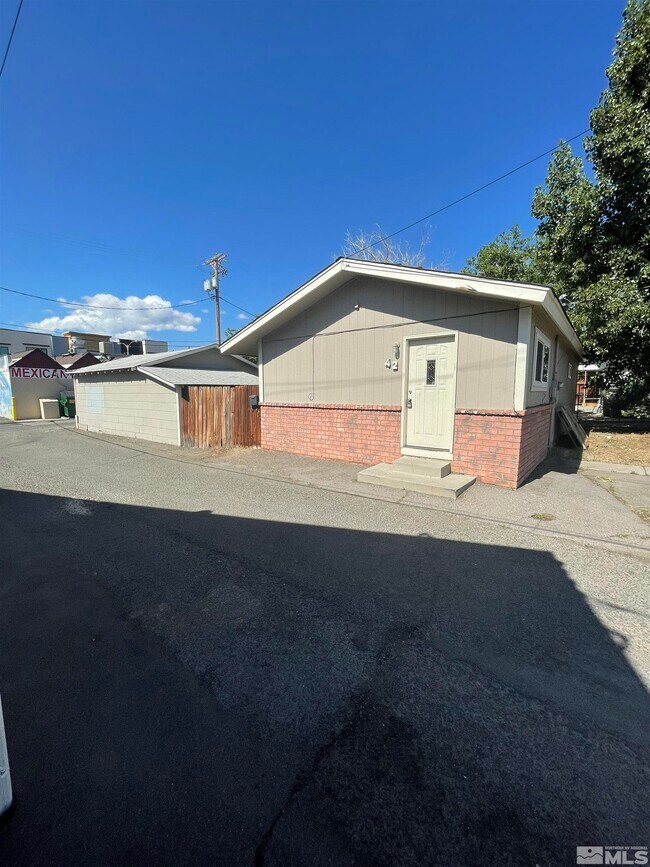42 Caliente St 42 Caliente St Reno NV 89509 Apartment Finder