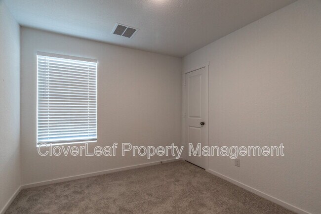 Building Photo - 3626 Amber Glade