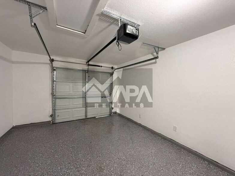 Building Photo - 7819 Quirt Dr