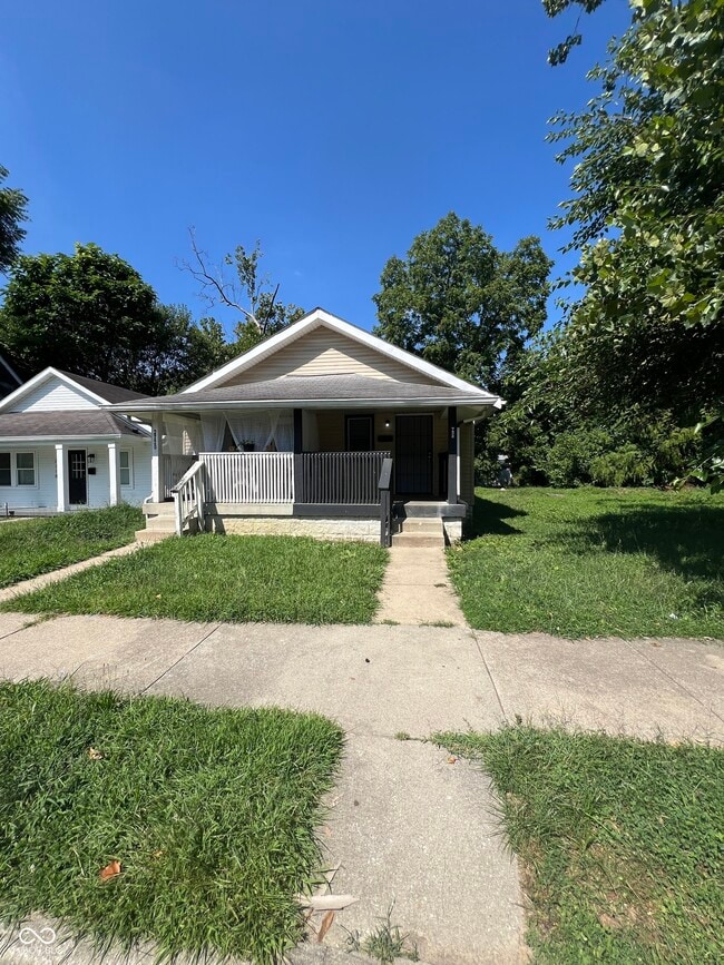 Primary Photo - 2722 N Olney St