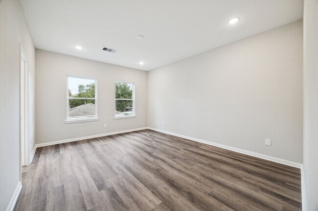 Building Photo - Brand New Construction in Clark Meadows!