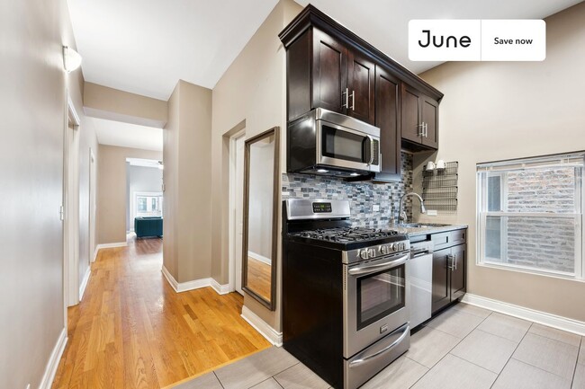 Building Photo - 2848 W Palmer