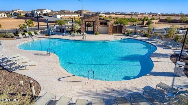 Building Photo - The Harlow in La Mira Discovery Collection