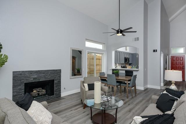 Building Photo - 3762 Via Del Rancho