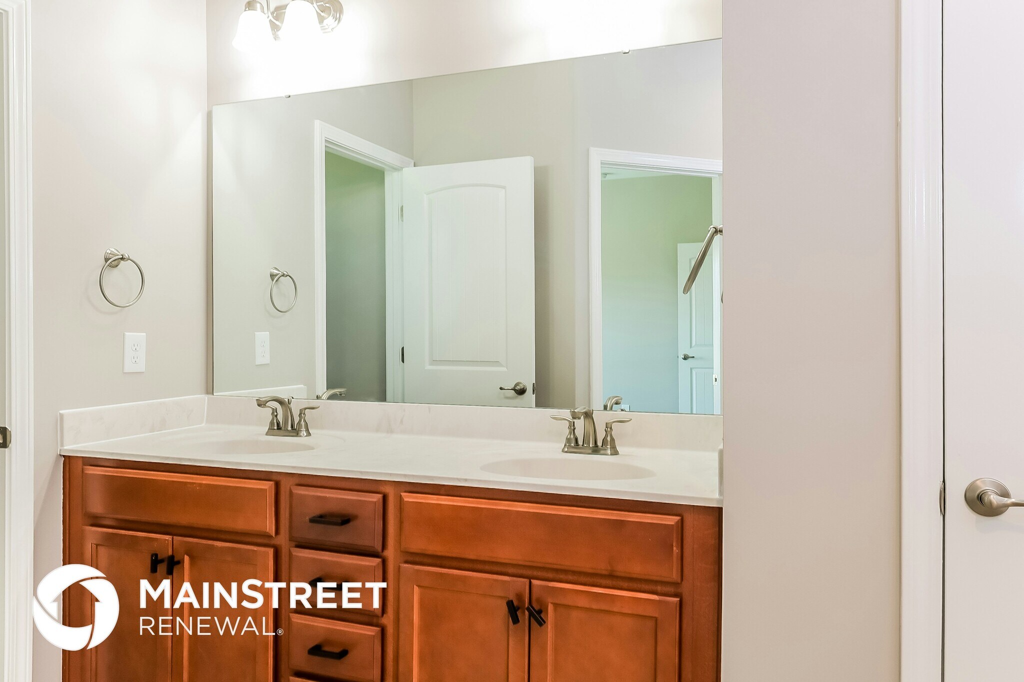 Building Photo - 96 Longo Ln