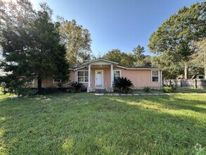 Building Photo - 2 bedroom in Jacksonville FL 32221