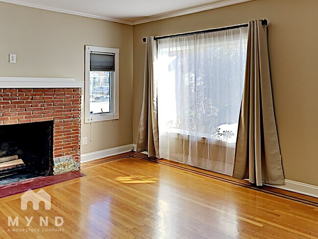 Building Photo - 2700 18th St