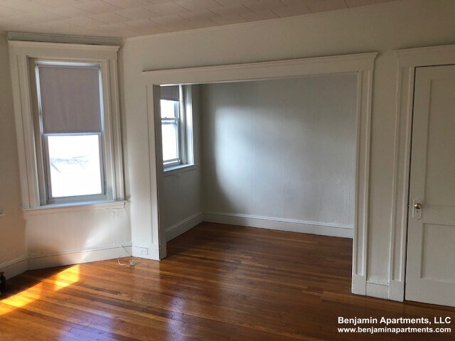 Building Photo - 1179 Boylston St