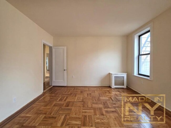 Building Photo - 2 bedroom in FLUSHING NY 11358