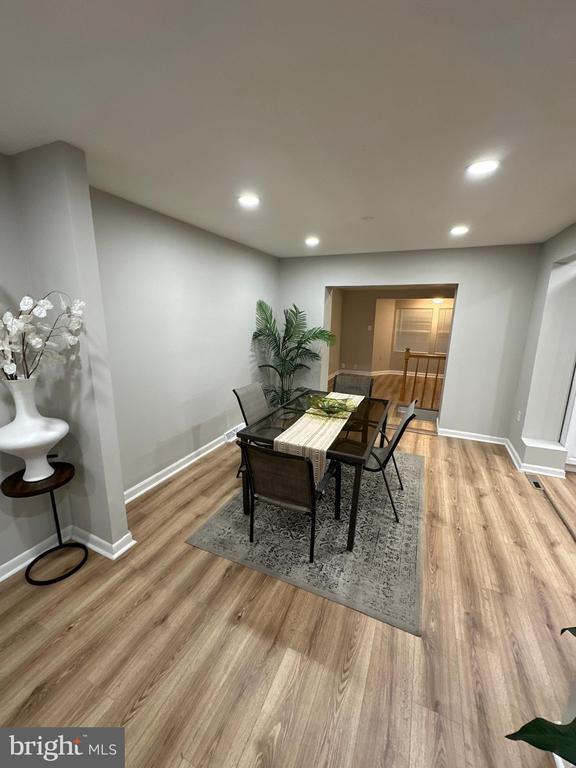 Building Photo - 6521 Gildar St