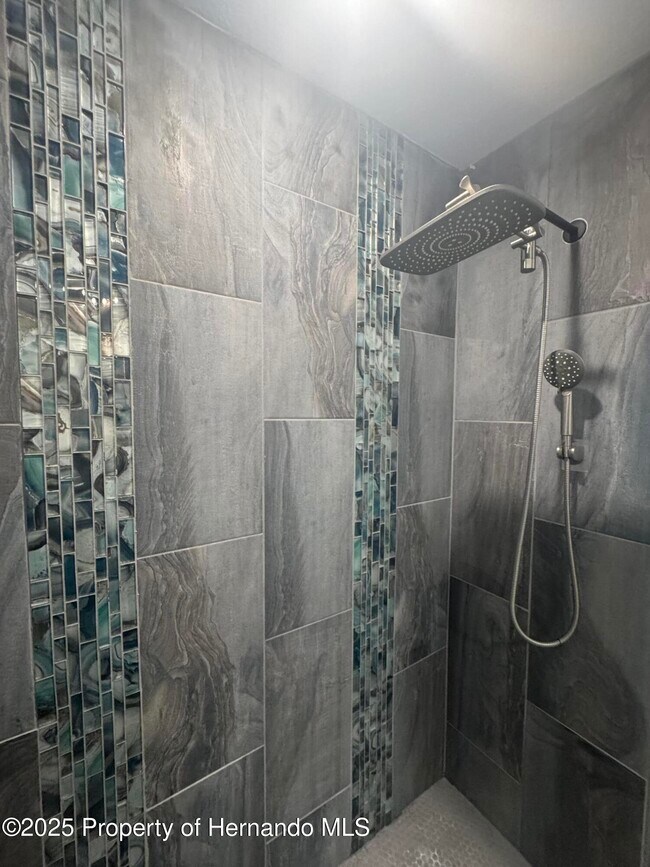 Building Photo - 6891 Clark St