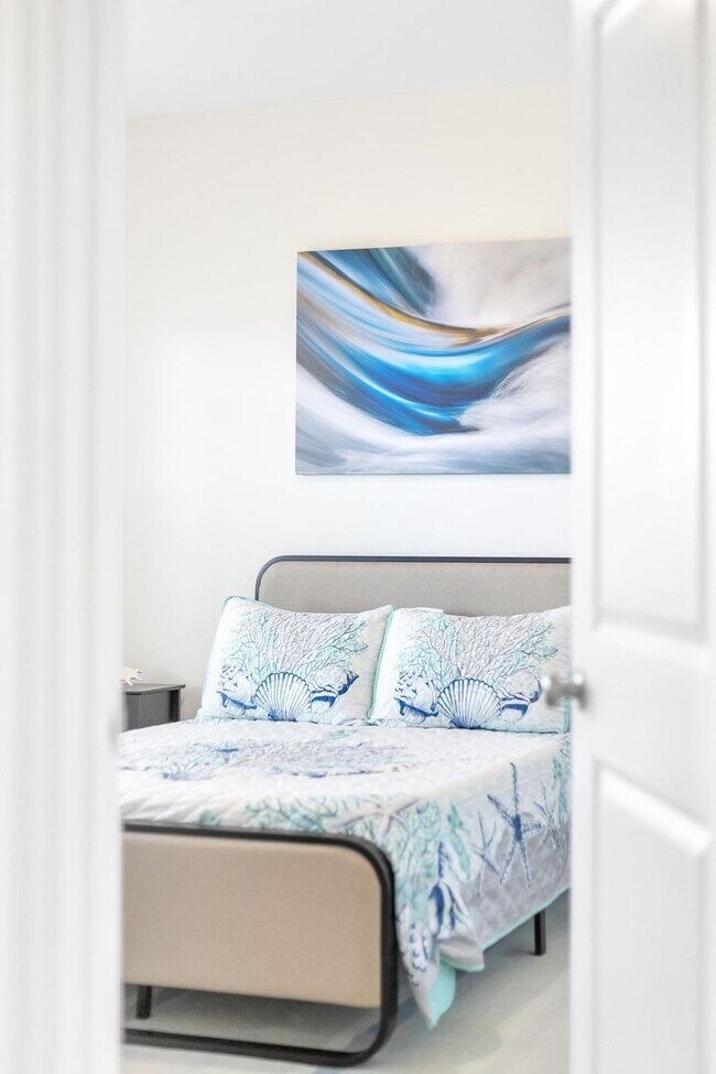 Building Photo - Amazing Rental Coming Soon (Late October-2...